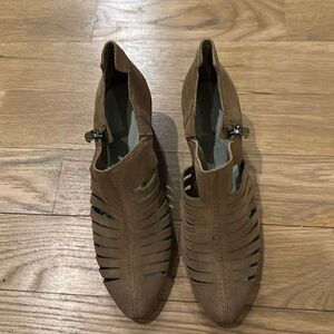 1 State tan suede bootie